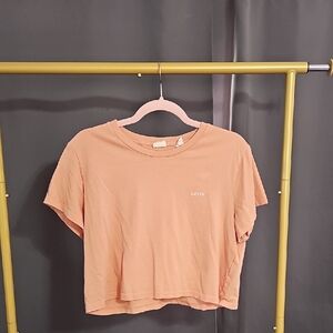 Levi's Women's Peach Crop Top